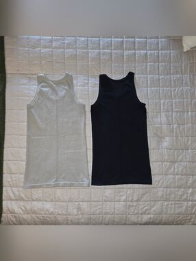 6 Athleta Ribbed Tank Tops